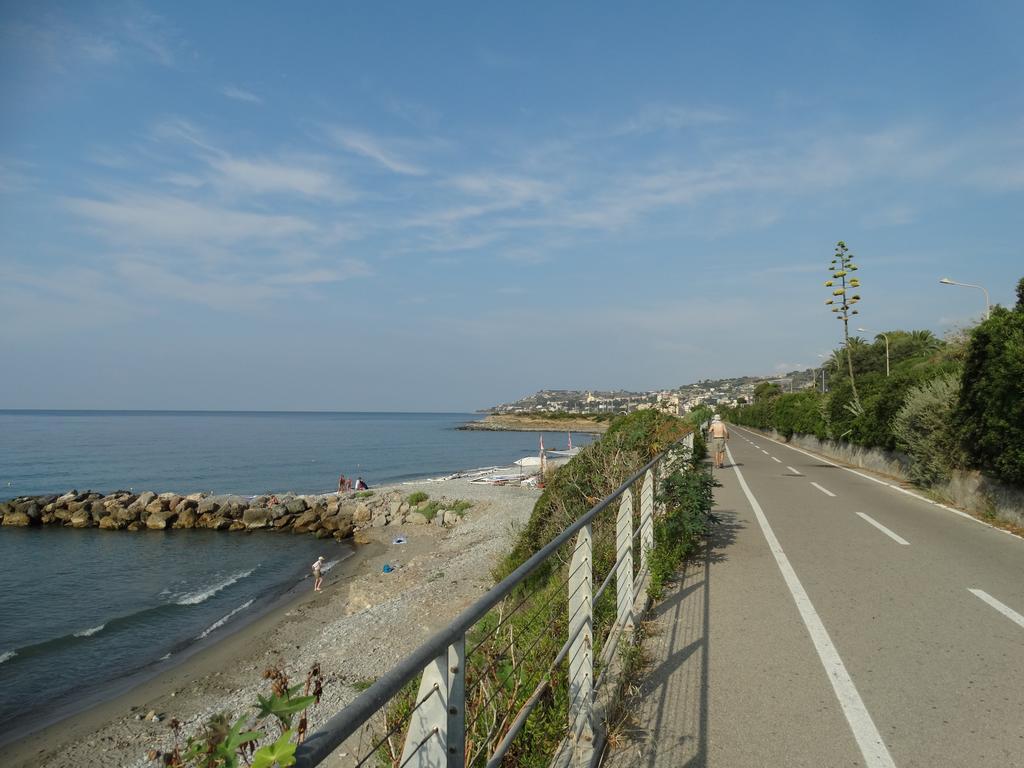 Апартаменты Strada Casai 19 Рива-Лигуре Экстерьер фото
